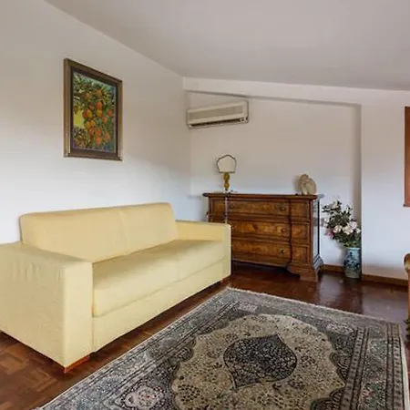 Apartment Attico Di Anna Maria *
